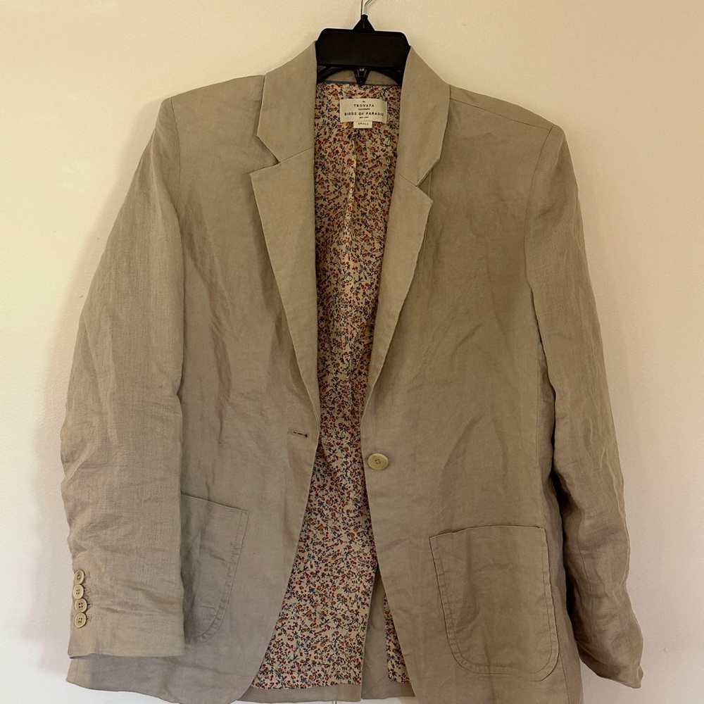 Birds of Paradise by Trovata Beige Linen Blazer with Floral Lining